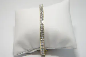 Acheter19 - 18 karaats geelgouden armband met ca 13 crt princess geslepen diamanten? Enchérissez de 4850!