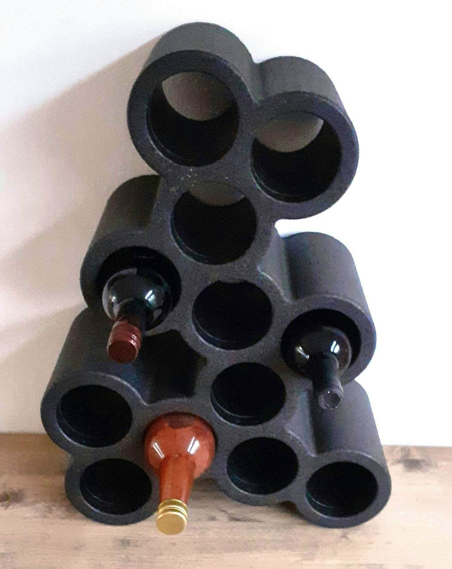 robert bronwasser - Wijnrek Grape (Studio Smool) kopen? Bied vanaf 35!