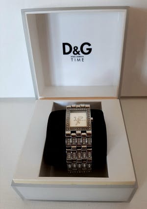 Curiosa - Dolce & Gabbana horloge met Swarovski kopen? Bied vanaf 1!