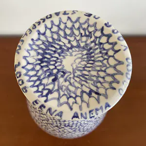 Erna Anema - Handbeschilderde blauw witte aardewerken vaas - Stadsspelen 2006 kopen? Bied vanaf 95!