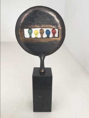 Corry Ammerlaan - Sculptuur “ Kijk in de toekomst ! “ kopen? Bied vanaf 75!