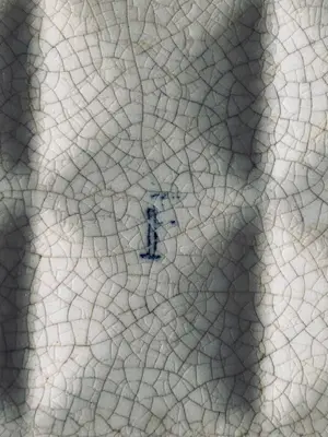 Royal Boch - tegel Jager en meisje bij een hek kopen? Bied vanaf 65!