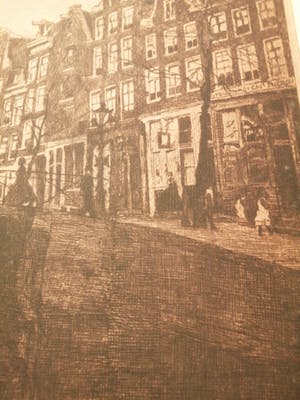 Pol Dom - Amsterdams stadsgezicht met gracht,bruggetje en figuren op straat kopen? Bied vanaf 1!