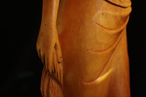 Niet of onleesbaar gesigneerd - Balinese vrouw staand kopen? Bied vanaf 1!