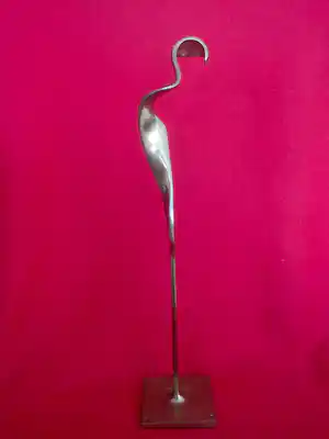 Jef Wishaupt - Abstracte figuur. verkocht voor € 220!