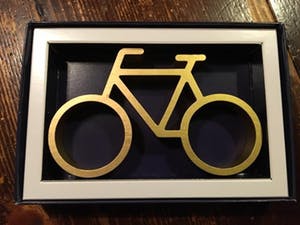 Marcel Wanders - Gouden en houten fiets kopen? Bied vanaf 89!