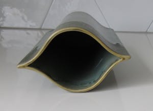 Rosenthal - Ovale steengoed design vaas ter ere van 100 jarig bestaan van Rosenthal kopen? Bied vanaf 10!