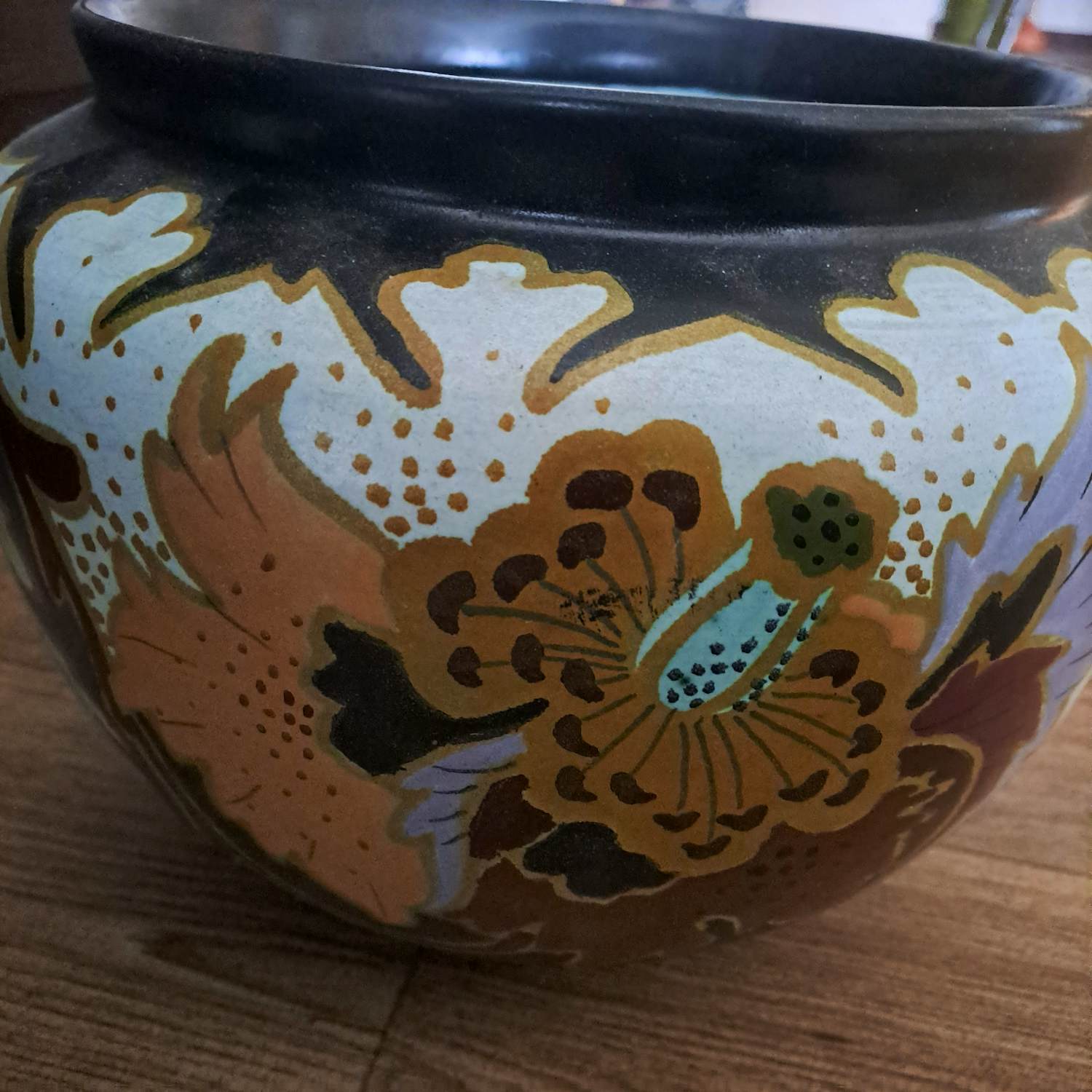 Plateelbakkerij Zuid-Holland - Prachtige pot/ Pinejo/ Arnhem. kopen? Bied vanaf 100!