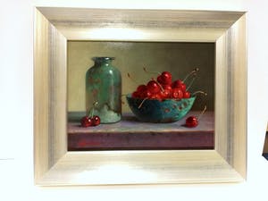 Hans Habraken - Stilleven antieke fles en schaal met kersen kopen? Bied vanaf 450!