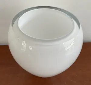 Glasblazerij Leerdam - Witte Opaline kunstglazen vaas kopen? Bied vanaf 35!