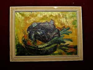 Niet of onleesbaar gesigneerd - Omstreeks 1960 Expressionist. Olieverf "Stilleven met Rode kool en Prei" verkocht voor € 1!