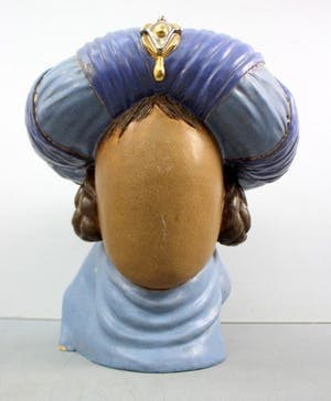 Niet of onleesbaar gesigneerd - "Vrouw met tulband" kopen? Bied vanaf 10!