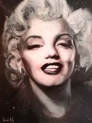 Niet of onleesbaar gesigneerd - Marilyn Monroe verkocht voor € 10!