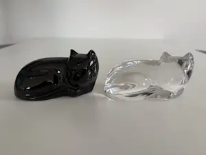 Val-Saint-Lambert - Een paar kristallen katten van Val Saint Lambert – model ontworpen door Katherine De Sousa. kopen? Bied vanaf 500!