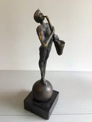 Niet of onleesbaar gesigneerd - “ De muzikant “ kopen? Bied vanaf 10!