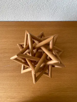 Jan de Koning - Geometrische houten sculptuur (prototype Uniek) kopen? Bied vanaf 125!