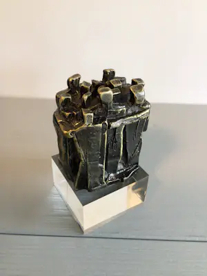 Frans Steginga - Sculptuur “ Gebundelde Kracht “ kopen? Bied vanaf 45!