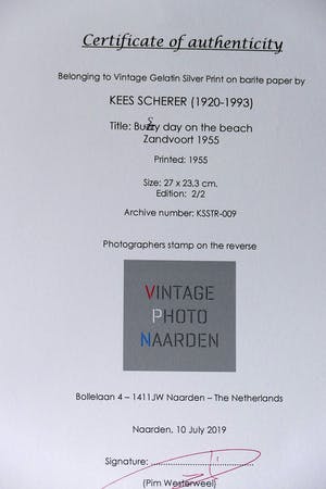 Kees Scherer - 'Drukte op het strand van Zandvoort' 1949 kopen? Bied vanaf 150!