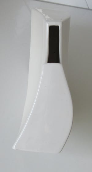 Niet of onleesbaar gesigneerd - Modernistische keramische vaas gemaakt voor De Bijenkorf kopen? Bied vanaf 1!