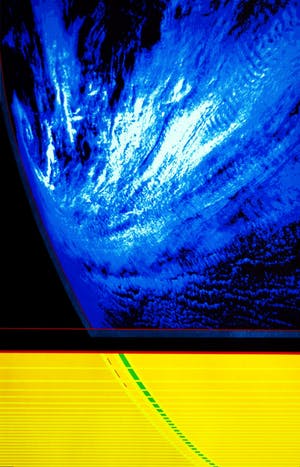 Wout van der Vet - Away from Earth (i.s.m. Wubbo Ockels) kopen? Bied vanaf 60!