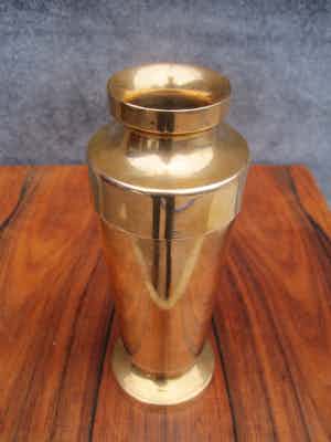 Brons (Onbekend) - Bronzen vaas in Art Deco stijl verkocht voor € 30!