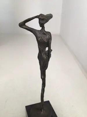 Corry Ammerlaan - Sculptuur “ Visie op de toekomst “ kopen? Bied vanaf 1!