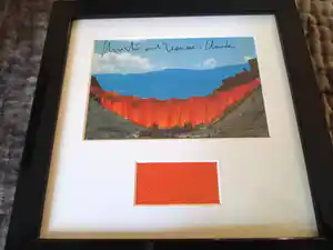 Christo - & Jeanne-Claude - Valley Curtain, Colorado 1972 verkocht voor € 129!