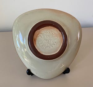 Jens Quistgaard - Steengoed schaal gemaakt voor de firma Cherry Heering uitgevoerd bij Palshus kopen? Bied vanaf 1!