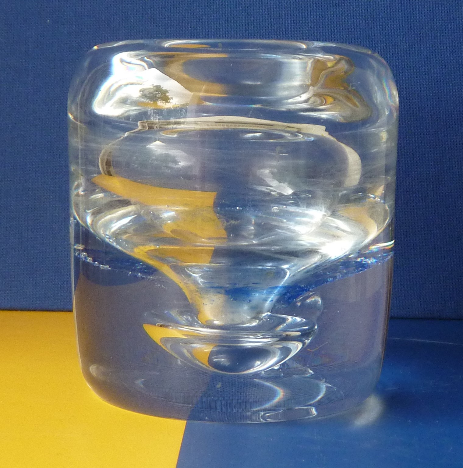 Royal Leerdam - Floris Meydam blauwe bellen serica 1958 verkocht voor € 25!