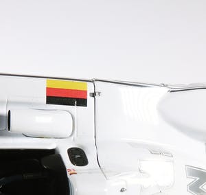 Jenny Holzer - Art Car BMW V12 LMR kopen? Bied vanaf 1!