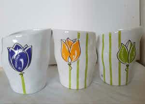 Niet of onleesbaar gesigneerd - Artihove art keramiek verkocht voor € 1!