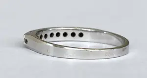14 kt witgouden rijring met diamanten kopen? Bied vanaf 400!