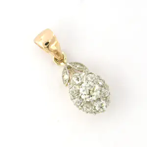 Goud met platina hanger bezet met bolsjewiek geslepen diamanten tot. 0.70ct kopen? Bied vanaf 625!