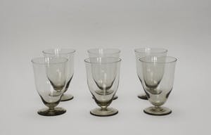 Willem Rozendaal - zes kristallen glazen kopen? Bied vanaf 50!