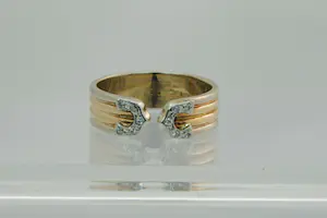 72- Fraaie tri-color 14Krt gouden design ring 0.10c diamant - klein model. kopen? Bied vanaf 190!