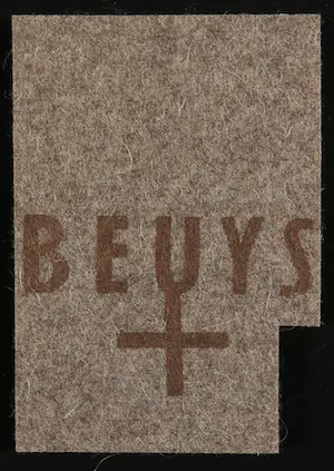 Joseph Beuys - Tentoonstellingscatalogus met postkaarten en zeefdruk op vilt, Beuys yn Fryslân kopen? Bied vanaf 60!
