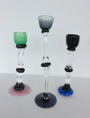 Bernard Heesen - de Oude Horn / Drie speelse glasobjecten kopen? Bied vanaf 250!