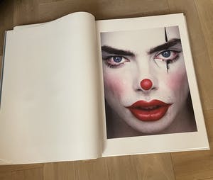 Erwin Olaf - Het grote XXL OWN boek gesigneerd kopen? Bied vanaf 800!