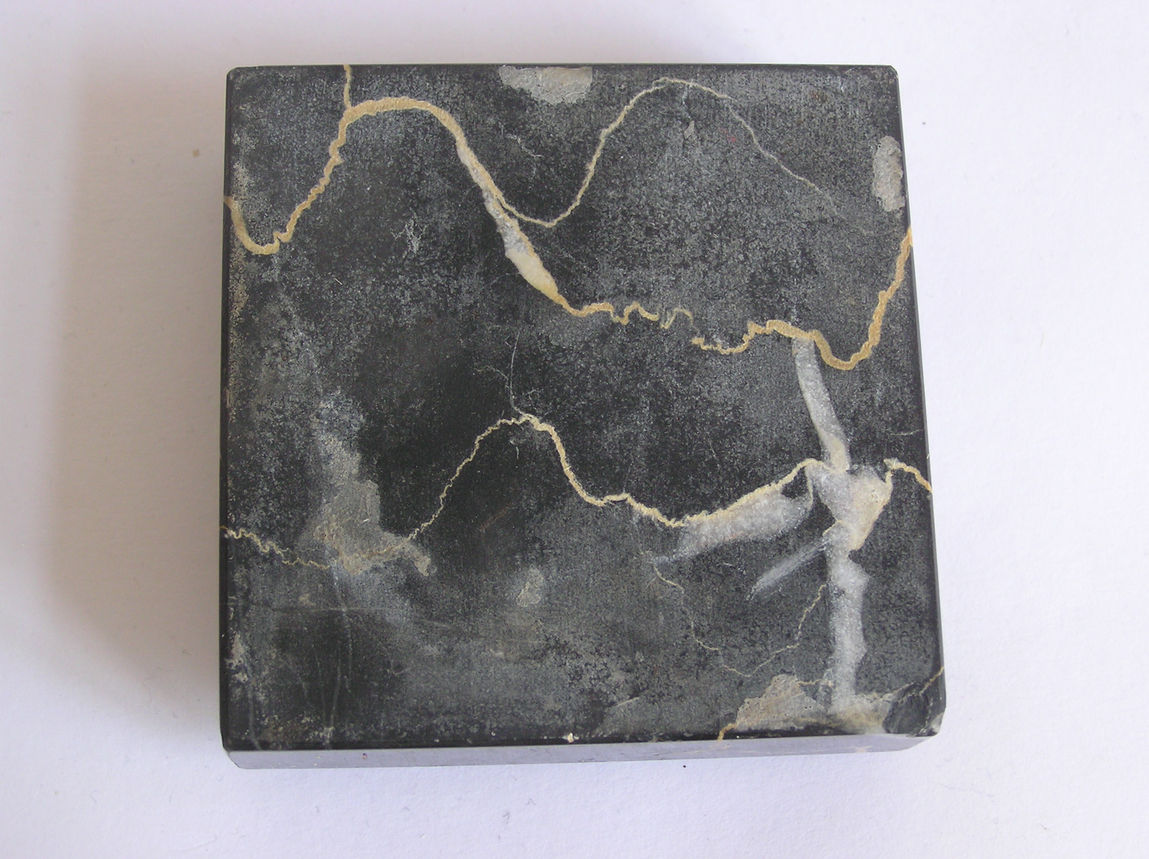 Niet of onleesbaar gesigneerd - Bronzen medaille op marmeren voet - afbeelding van Carcassonne La Cité, gesignee kopen? Bied vanaf 1!