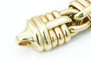 Groot en zwaar (90gram) 18 karaats bi-color gouden Givenchy stijl halssierraad kopen? Bied vanaf 3600!