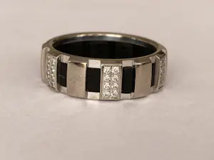 Chaumet 18 kt witgouden diamanten Class One band Ring kaufen? Bieten Sie von 1400!