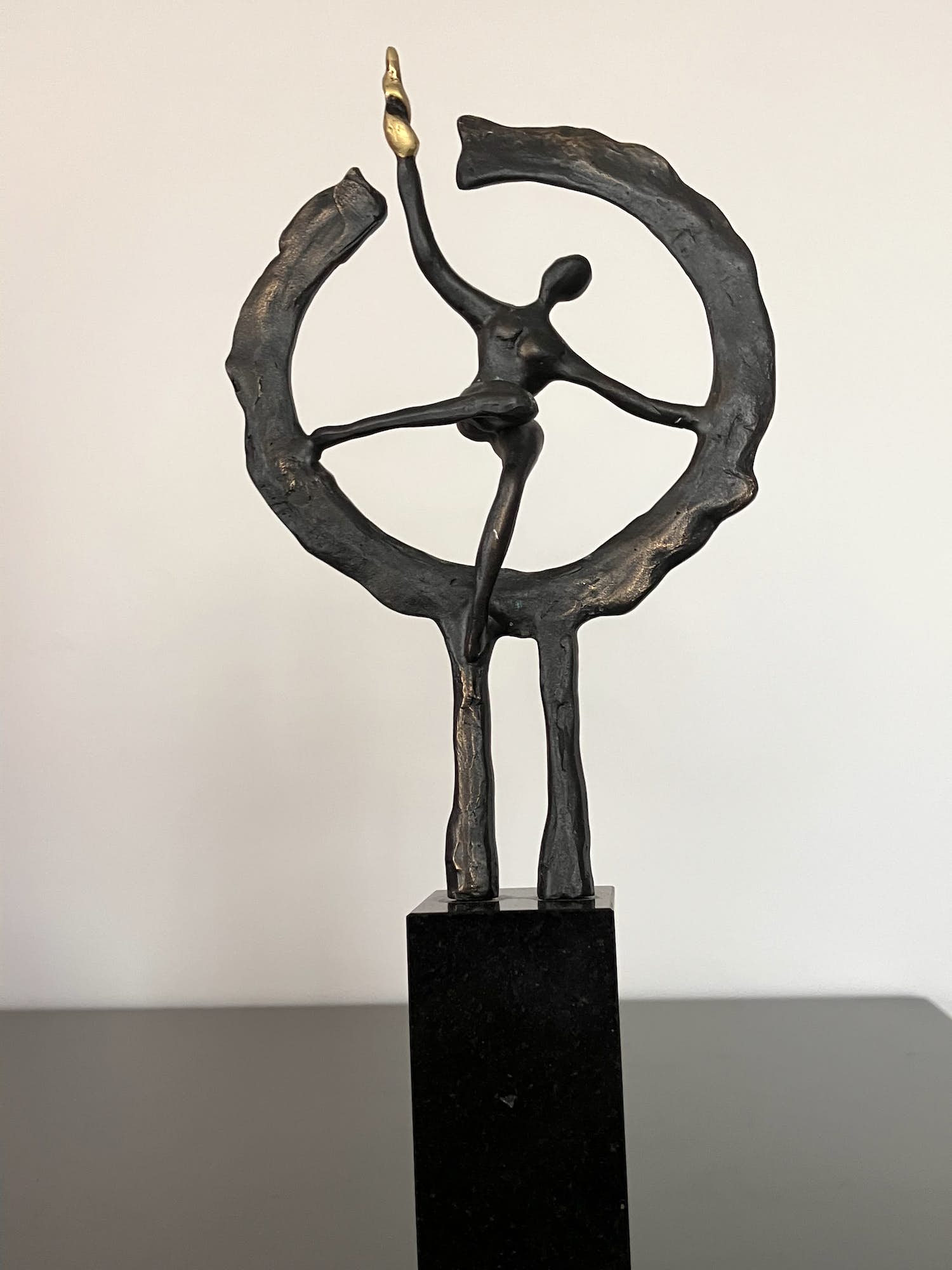 Hans Kuyper - De cirkel doorbroken verkocht voor € 59!
