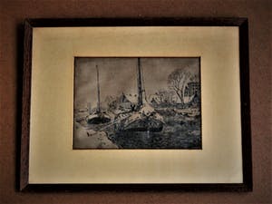Niet of onleesbaar gesigneerd - Fraaie droge-naald ETS "afgemeerde boten aan kade" niet gesigneerd kopen? Bied vanaf 10!