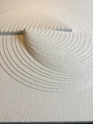Niet of onleesbaar gesigneerd - Vierkant Reliëf in ZERO stijl kopen? Bied vanaf 1!