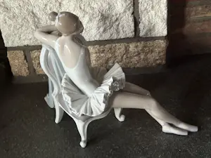 Lladro - Rustende ballerina kopen? Bied vanaf 250!