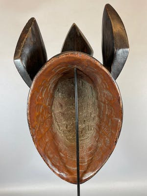 Punu - African female mask from the Punu - Gabon. kopen? Bied vanaf 25!