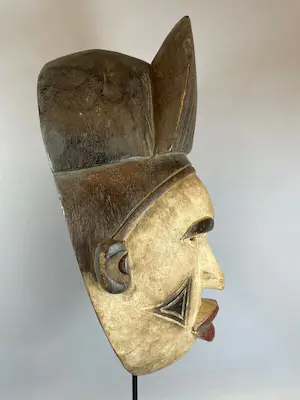 Ibibio - 220309 - African Ibibio mask - Nigeria. kopen? Bied vanaf 45!