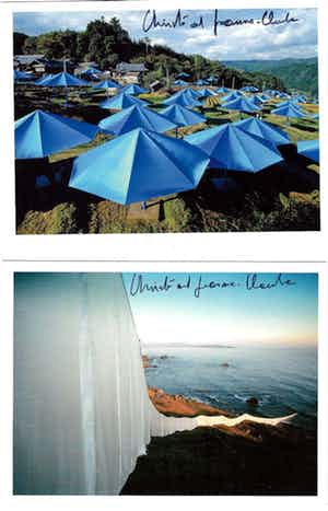 Christo - DRIE ( 3 ) handgesigneerde Taschenkaarten. Elk 17 x 12,7 cm verkocht voor € 50!