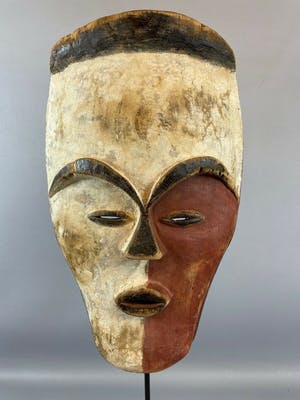 Teke - 210864 - Old Tribal used African Teke mask - Congo. kopen? Bied vanaf 45!