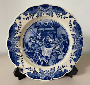 Buy Kunstaardewerkfabriek Regina - Stel Delftsblauwe handbeschilderde wandborden? Bid from 20!